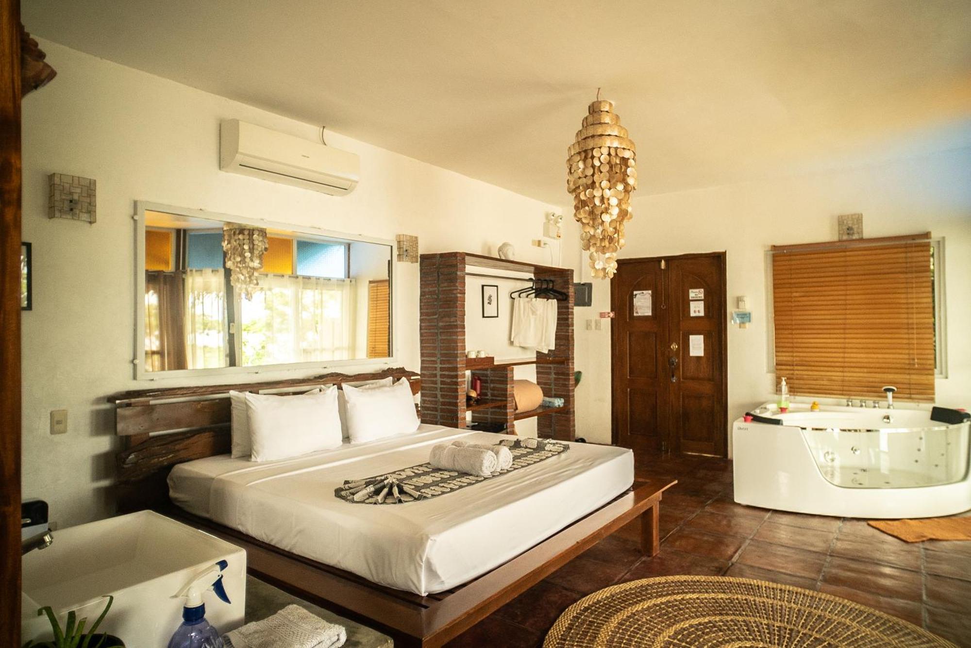 Fantasy Lodge Samboan Экстерьер фото