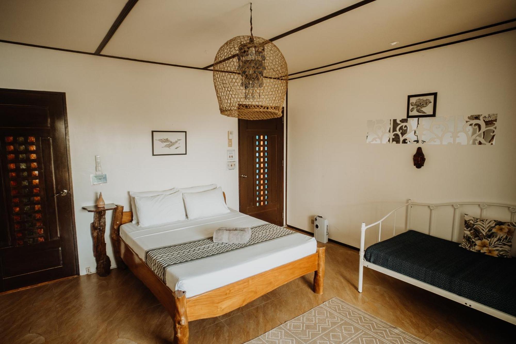 Fantasy Lodge Samboan Экстерьер фото